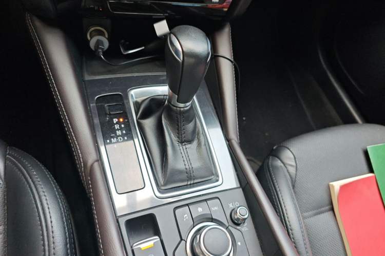Used Mazda Atenza 2018 2.0L Blue Sky Prestige Version China V Standard Gear Lever