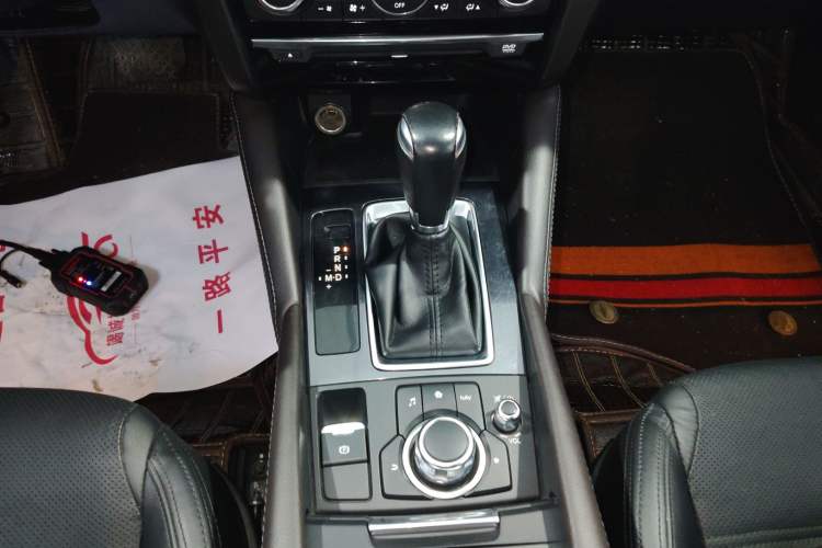 Used Mazda Atenza 2018 2.5L Blue Sky Sport Edition China VI compliant Gear Lever