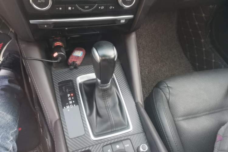 Used Mazda Atenza 2018 2.0L Blue Sky Luxury Edition China V Standard Gear Lever