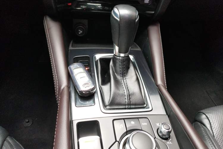 Used Mazda Atenza 2018 2.5L Skyactiv Sport Version China V Standard Gear Lever