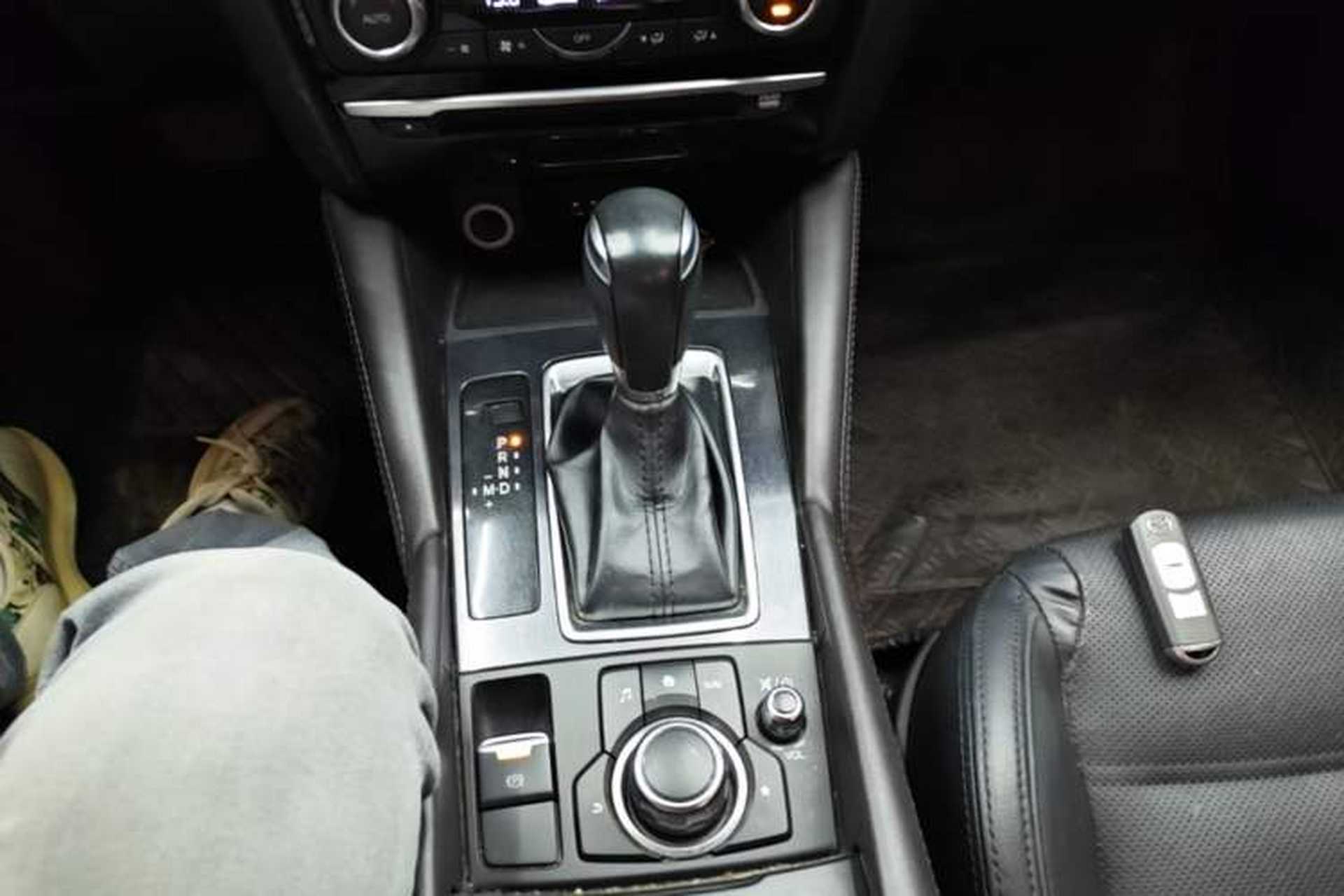 Used Mazda Atenza 2018 2.0L Blue Sky Luxury Edition China V Standard Gear Lever