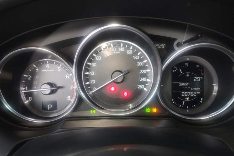 Used Mazda Atenza 2018 2.0L Blue Sky Luxury Edition China VI Standard Instrument Cluster