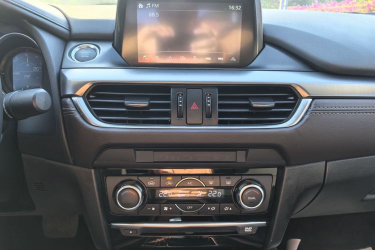 Used Mazda Atenza 2018 2.5L Blue Sky Sport Edition China VI compliant Interior 12