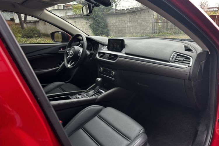Used Mazda Atenza 2018 2.0L Blue Sky Luxury Edition China V Standard Interior 2