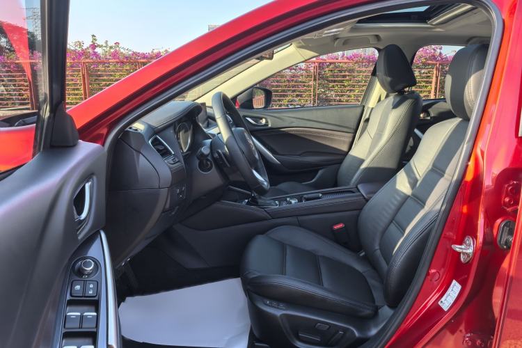 Used Mazda Atenza 2018 2.5L Blue Sky Sport Edition China VI compliant Interior 4