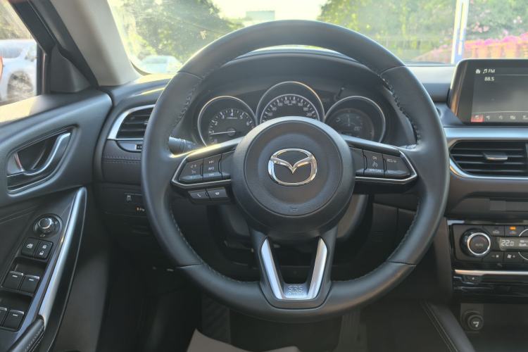 Used Mazda Atenza 2018 2.5L Blue Sky Sport Edition China VI compliant Interior 5