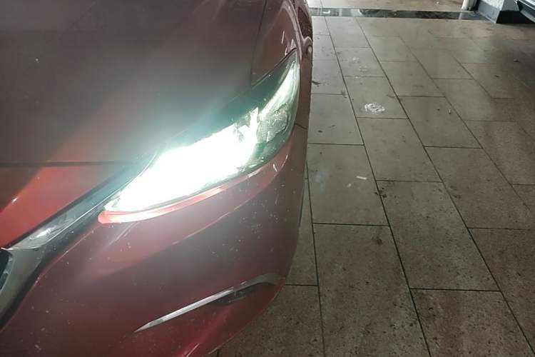Used Mazda Atenza 2018 2.0L Blue Sky Luxury Edition China V Standard Left Front Headlight