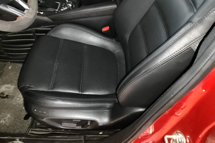 Used Mazda Atenza 2018 2.0L Blue Sky Luxury Edition China V Standard Left Front Seat