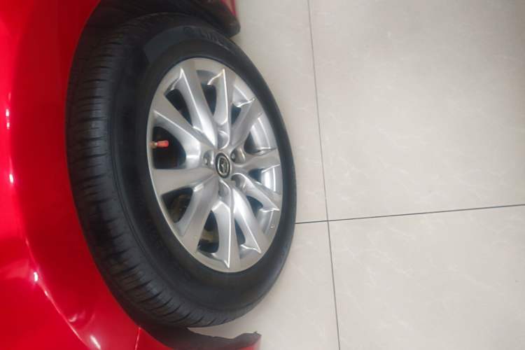 Used Mazda Atenza 2018 2.0L Blue Sky Luxury Edition China V Standard Left Front Wheel Hub
