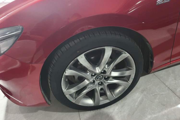 Used Mazda Atenza 2018 2.5L Blue Sky Sport Edition China VI compliant Left Front Wheel Hub