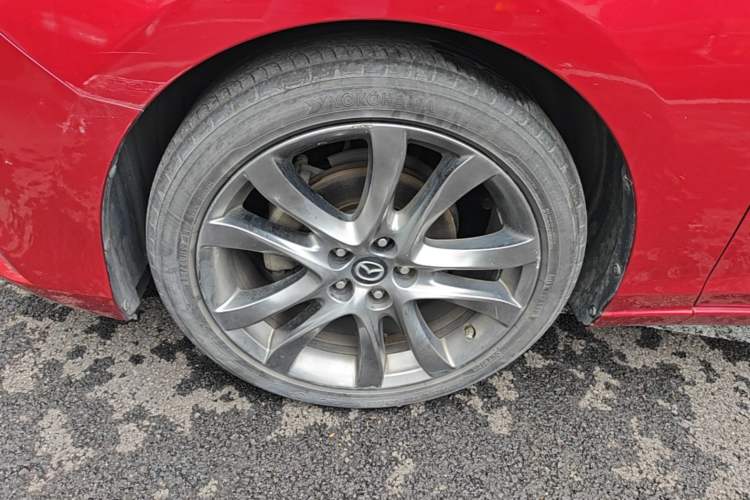 Used Mazda Atenza 2018 2.5L Blue Sky Sport Edition China VI compliant Left Front Wheel Hub
