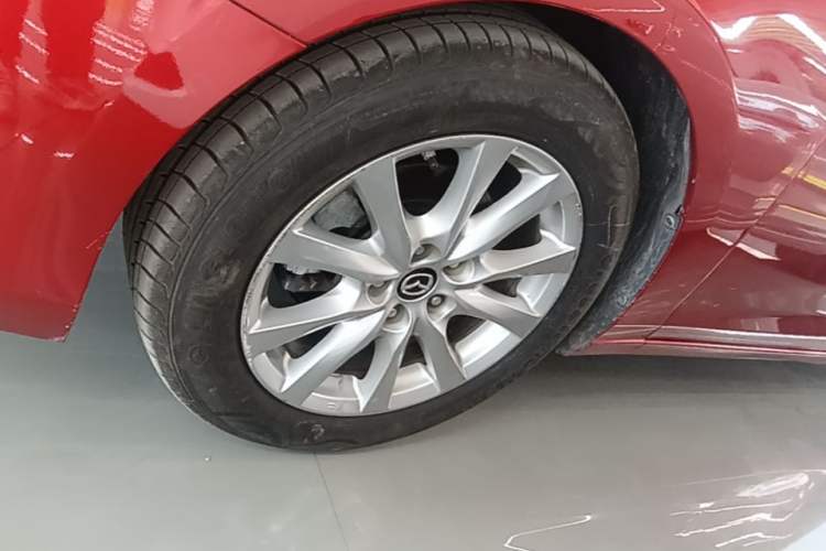 Used Mazda Atenza 2018 2.0L Blue Sky Luxury Edition China V Standard Left Front Wheel Hub