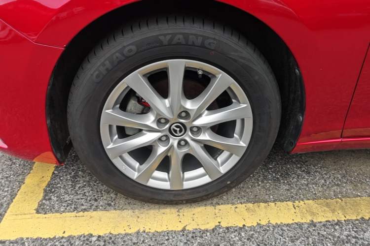 Used Mazda Atenza 2018 2.0L Blue Sky Luxury Edition China VI Standard Left Front Wheel Hub