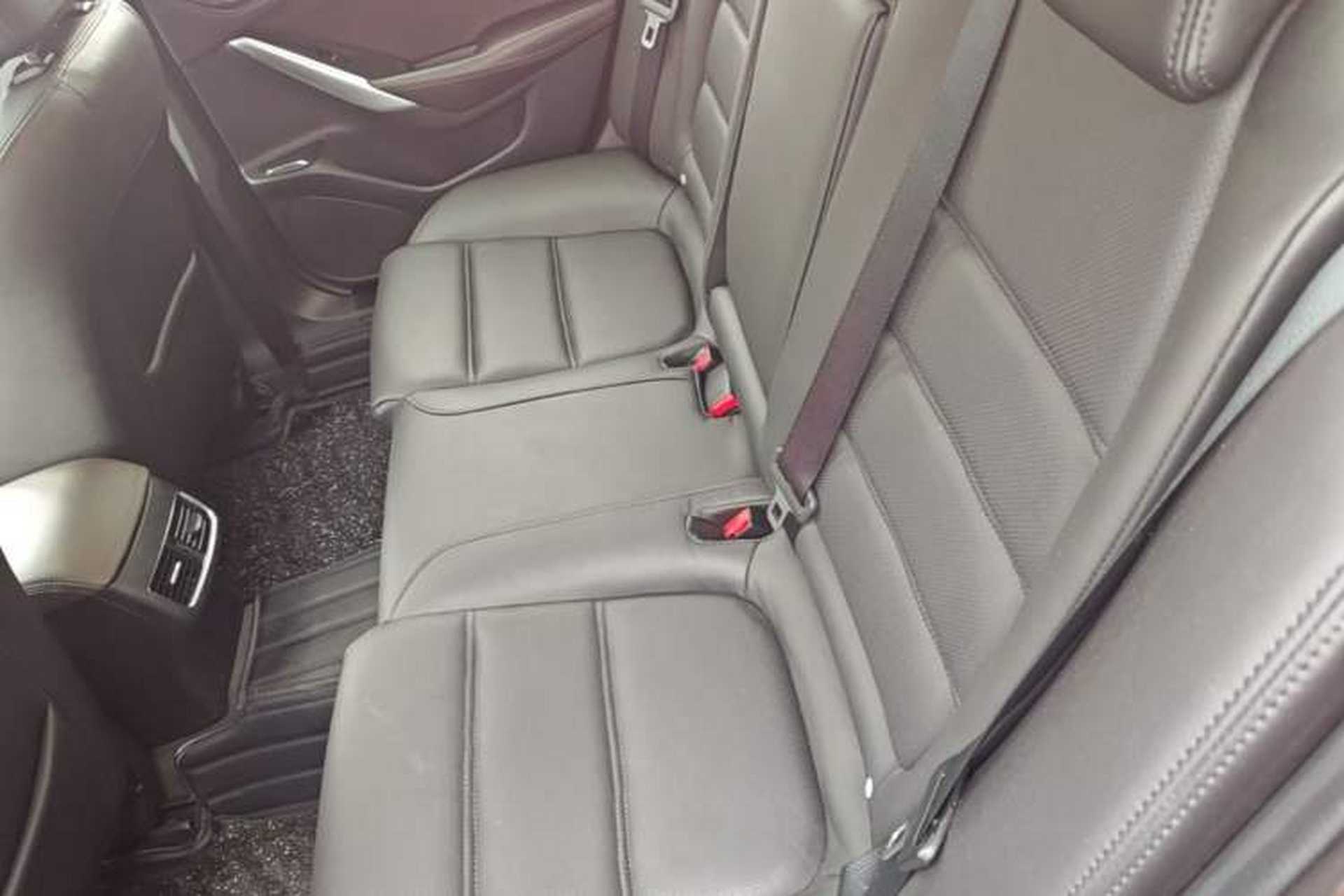 Used Mazda Atenza 2018 2.0L Blue Sky Luxury Edition China VI Standard Left Rear Seat