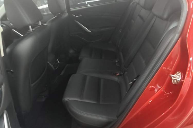 Used Mazda Atenza 2018 2.0L Blue Sky Luxury Edition China V Standard Left Rear Seat