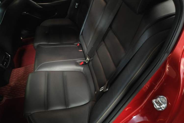 Used Mazda Atenza 2018 2.5L Blue Sky Prestige Edition China V Standard Left Rear Seat