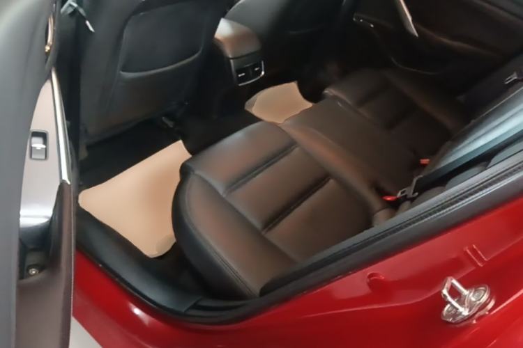 Used Mazda Atenza 2018 2.0L Blue Sky Luxury Edition China V Standard Left Rear Seat