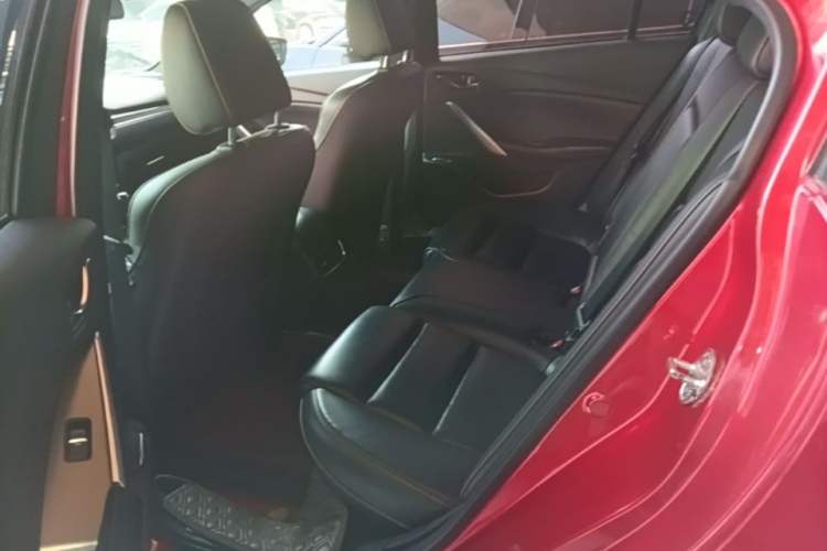 Used Mazda Atenza 2018 2.5L Blue Sky Prestige Edition China V Standard Left Rear Seat