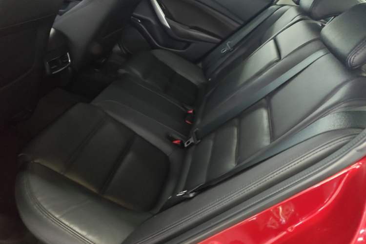 Used Mazda Atenza 2018 2.5L Blue Sky Sport Edition China VI compliant Left Rear Seat