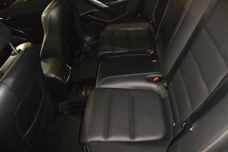 Used Mazda Atenza 2018 2.5L Blue Sky Prestige Edition China VI compliant Left Rear Seat