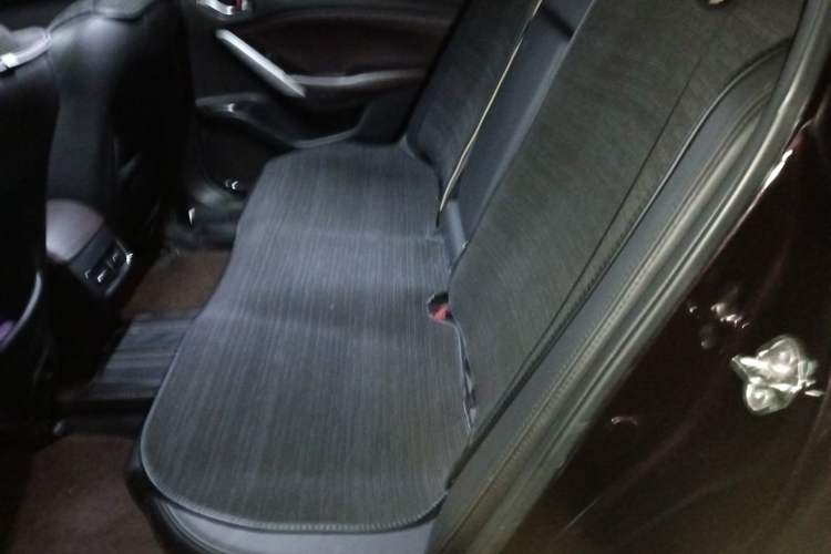 Used Mazda Atenza 2018 2.5L Blue Sky Sport Edition China VI compliant Left Rear Seat