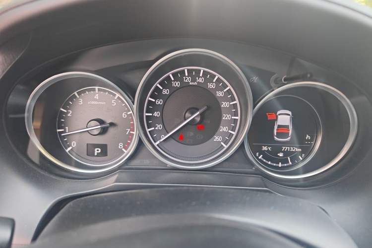 Used Mazda Atenza 2018 2.5L Blue Sky Prestige Edition China VI compliant Odometer Close Up