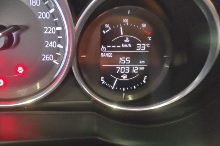 Used Mazda Atenza 2018 2.0L Blue Sky Luxury Edition China V Standard Odometer Close Up