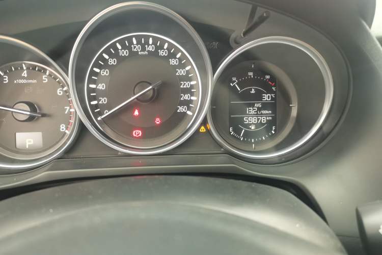 Used Mazda Atenza 2018 2.0L Blue Sky Luxury Edition China V Standard Odometer Close Up