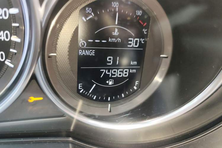 Used Mazda Atenza 2018 2.0L Blue Sky Luxury Edition China V Standard Odometer Close Up