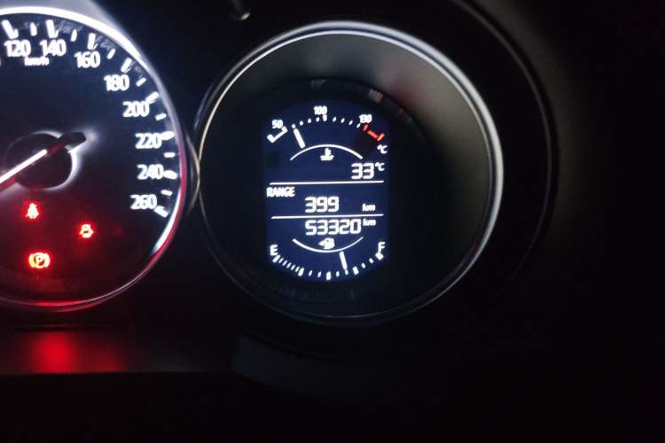 Used Mazda Atenza 2018 2.0L Blue Sky Luxury Edition China V Standard Odometer Close Up