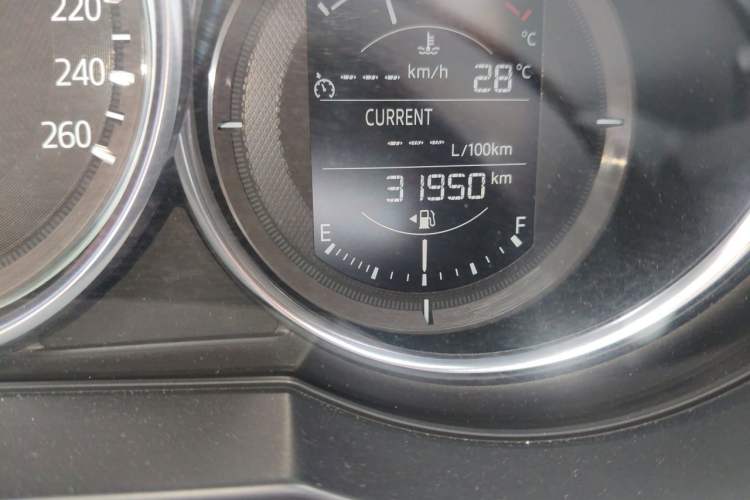 Used Mazda Atenza 2018 2.5L Skyactiv Sport Version China V Standard Odometer Close Up