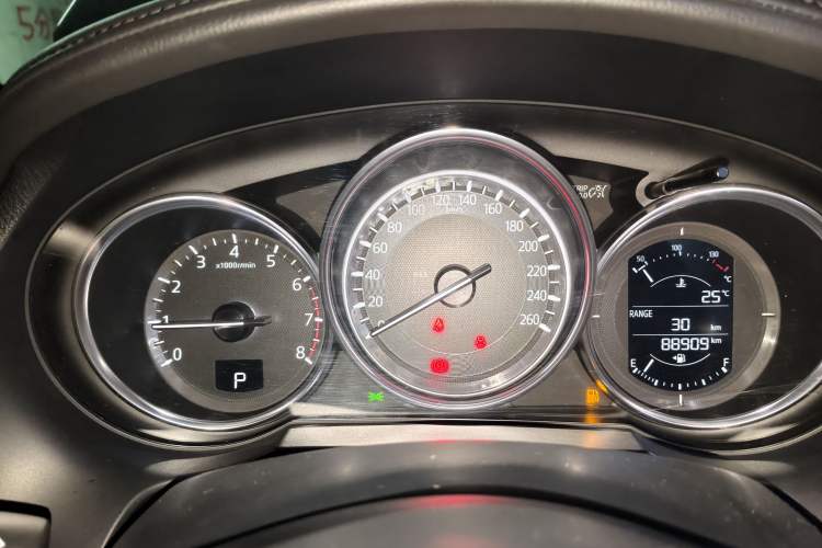 Used Mazda Atenza 2018 2.5L Skyactiv Sport Version China V Standard Odometer Close Up