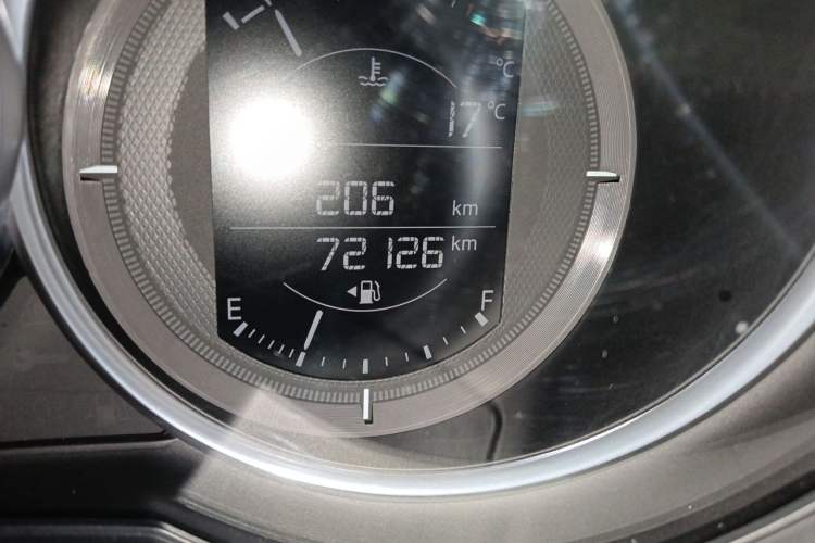 Used Mazda Atenza 2018 2.5L Blue Sky Sport Edition China VI compliant Odometer Close Up