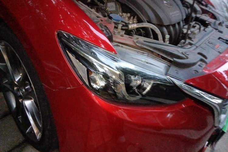 Used Mazda Atenza 2018 2.5L Blue Sky Sport Edition China VI compliant Right Front Headlight
