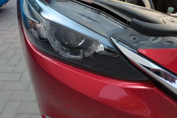 Used Mazda Atenza 2018 2.0L Blue Sky Luxury Edition China V Standard Right Front Headlight