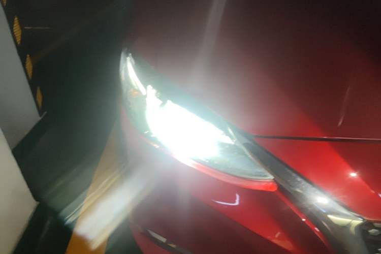 Used Mazda Atenza 2018 2.0L Blue Sky Luxury Edition China V Standard Right Front Headlight