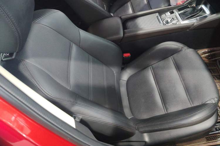 Used Mazda Atenza 2018 2.5L Blue Sky Sport Edition China VI compliant Right Front Seat