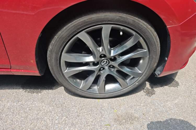 Used Mazda Atenza 2018 2.5L Blue Sky Prestige Edition China VI compliant Right Front Wheel Hub