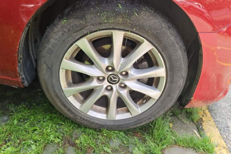 Used Mazda Atenza 2018 2.0L Blue Sky Luxury Edition China V Standard Right Front Wheel Hub