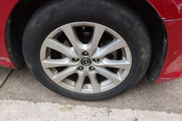 Used Mazda Atenza 2018 2.0L Blue Sky Luxury Edition China V Standard Right Front Wheel Hub