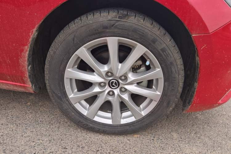 Used Mazda Atenza 2018 2.0L Blue Sky Luxury Edition China V Standard Right Front Wheel Hub