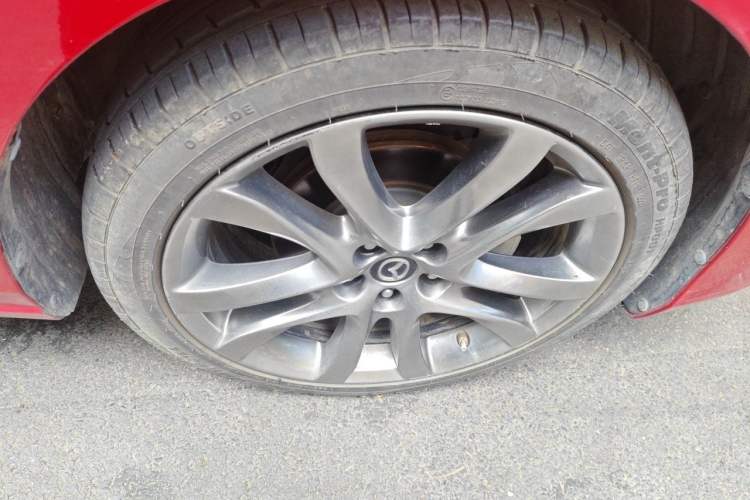 Used Mazda Atenza 2018 2.5L Skyactiv Sport Version China V Standard Right Front Wheel Hub