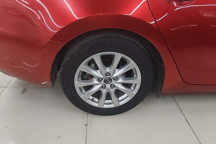 Used Mazda Atenza 2018 2.0L Blue Sky Luxury Edition China V Standard Right Rear Wheel Hub