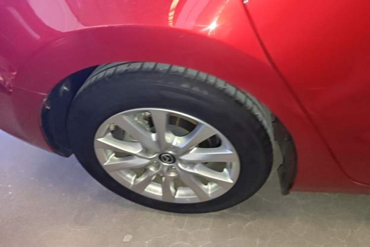 Used Mazda Atenza 2018 2.0L Blue Sky Luxury Edition China VI Standard Right Rear Wheel Hub