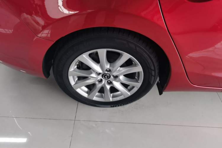 Used Mazda Atenza 2018 2.0L SmartTech Version China V Standard Right Rear Wheel Hub
