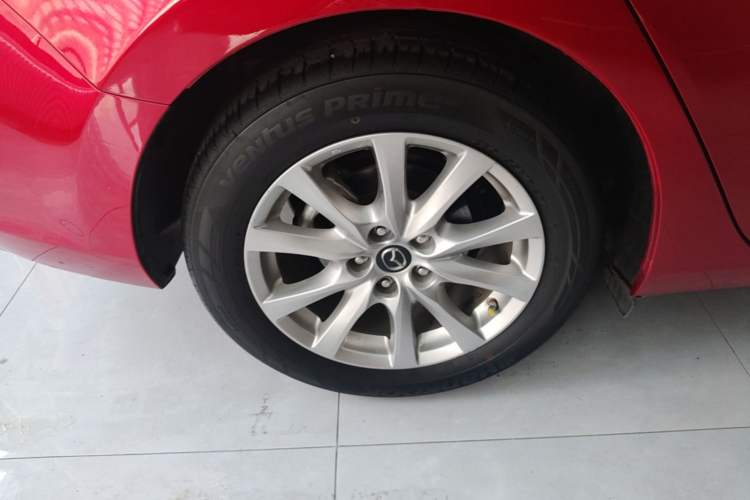 Used Mazda Atenza 2018 2.0L Blue Sky Luxury Edition China VI Standard Right Rear Wheel Hub