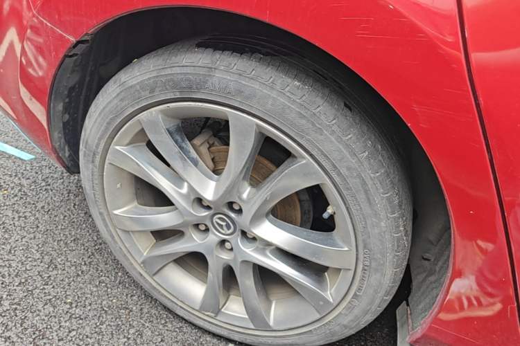 Used Mazda Atenza 2018 2.5L Blue Sky Sport Edition China VI compliant Right Rear Wheel Hub