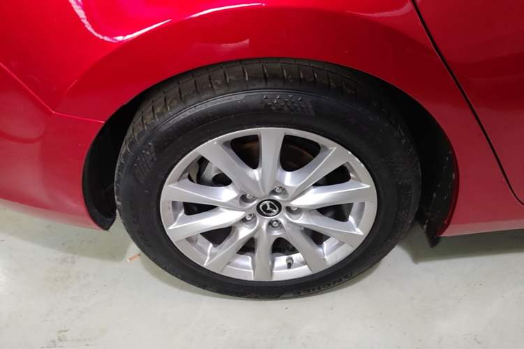 Used Mazda Atenza 2018 2.0L SmartTech Version China V Standard Right Rear Wheel Hub