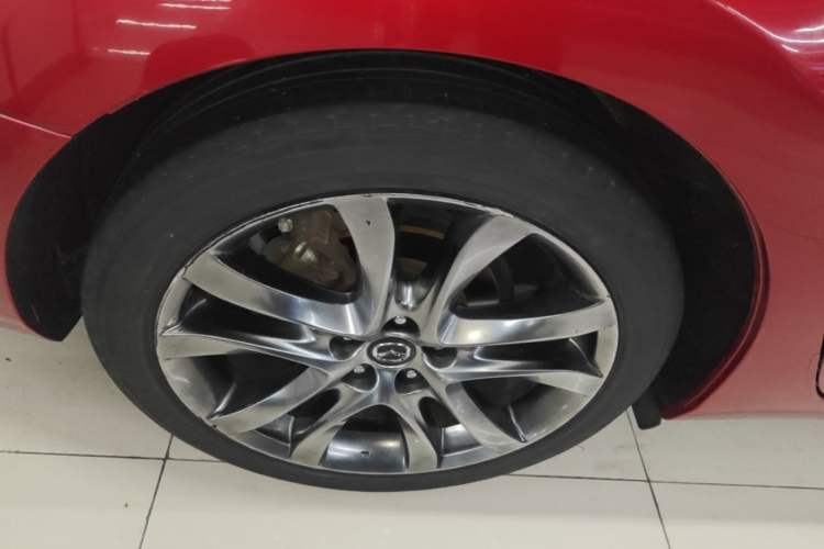 Used Mazda Atenza 2018 2.5L Blue Sky Sport Edition China VI compliant Right Rear Wheel Hub