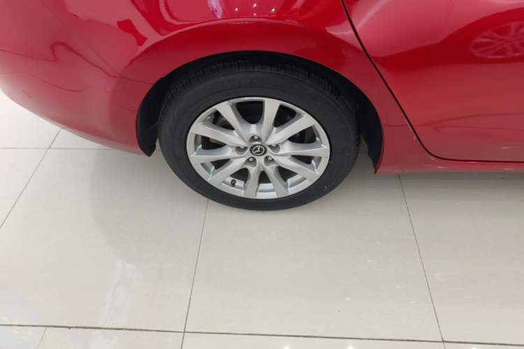 Used Mazda Atenza 2018 2.0L Blue Sky Luxury Edition China V Standard Right Rear Wheel Hub